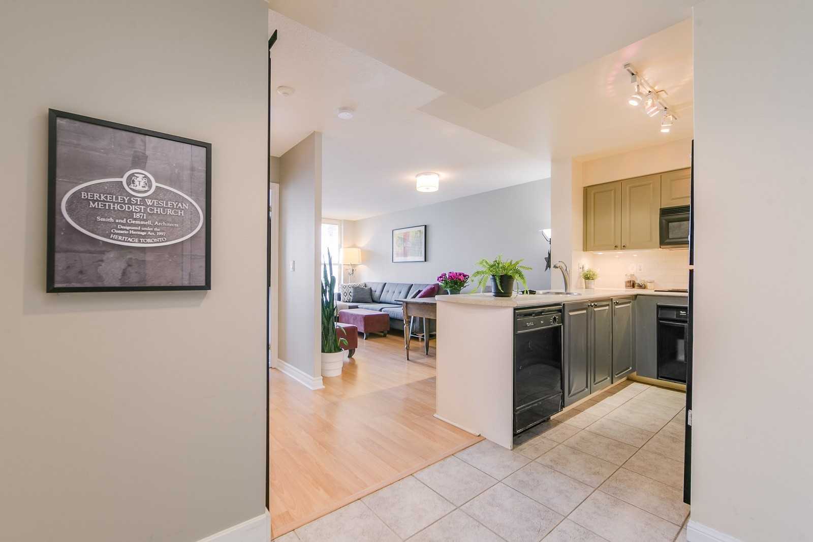 1005-311 E Richmond St  