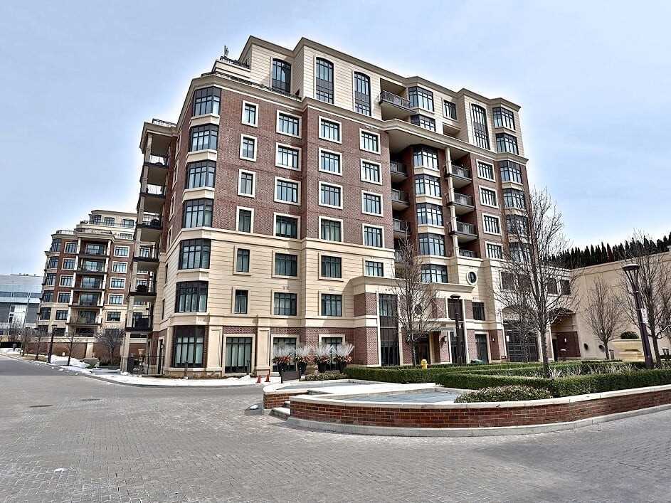 607-1888 Bayview Ave  