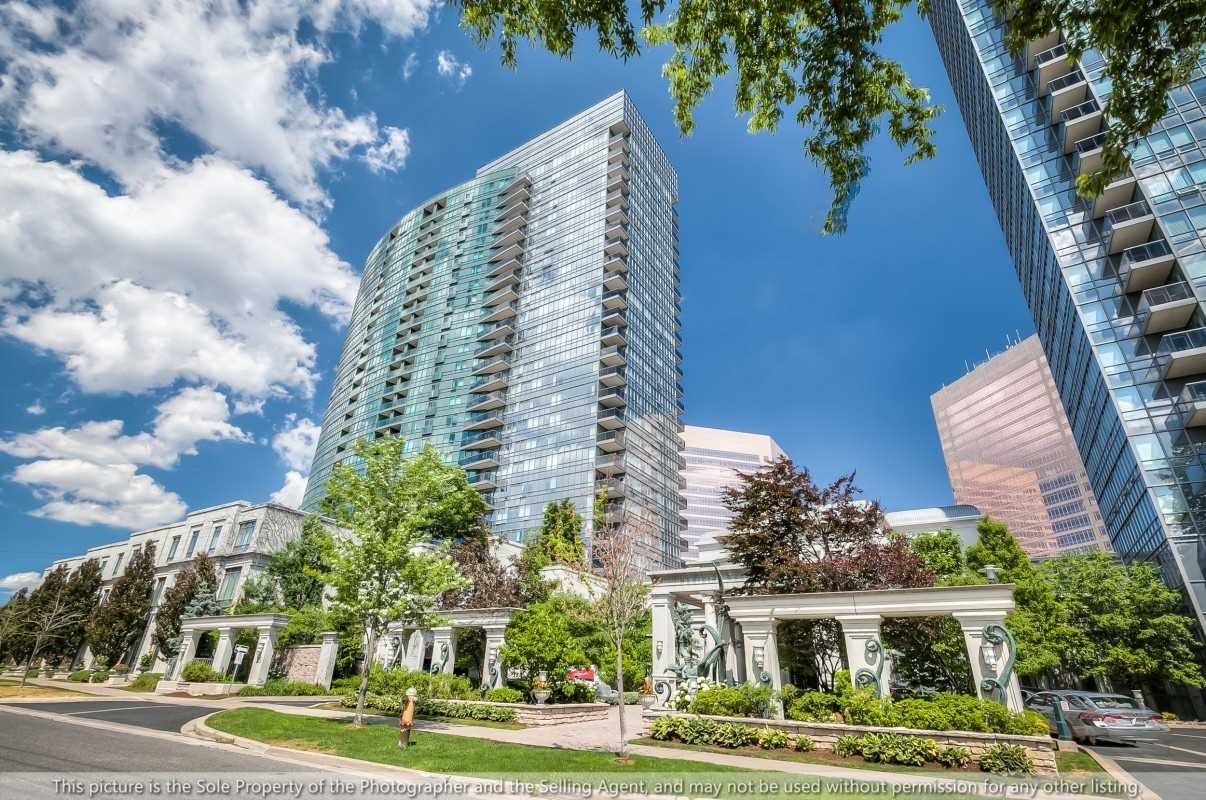 519-25 Greenview Ave  