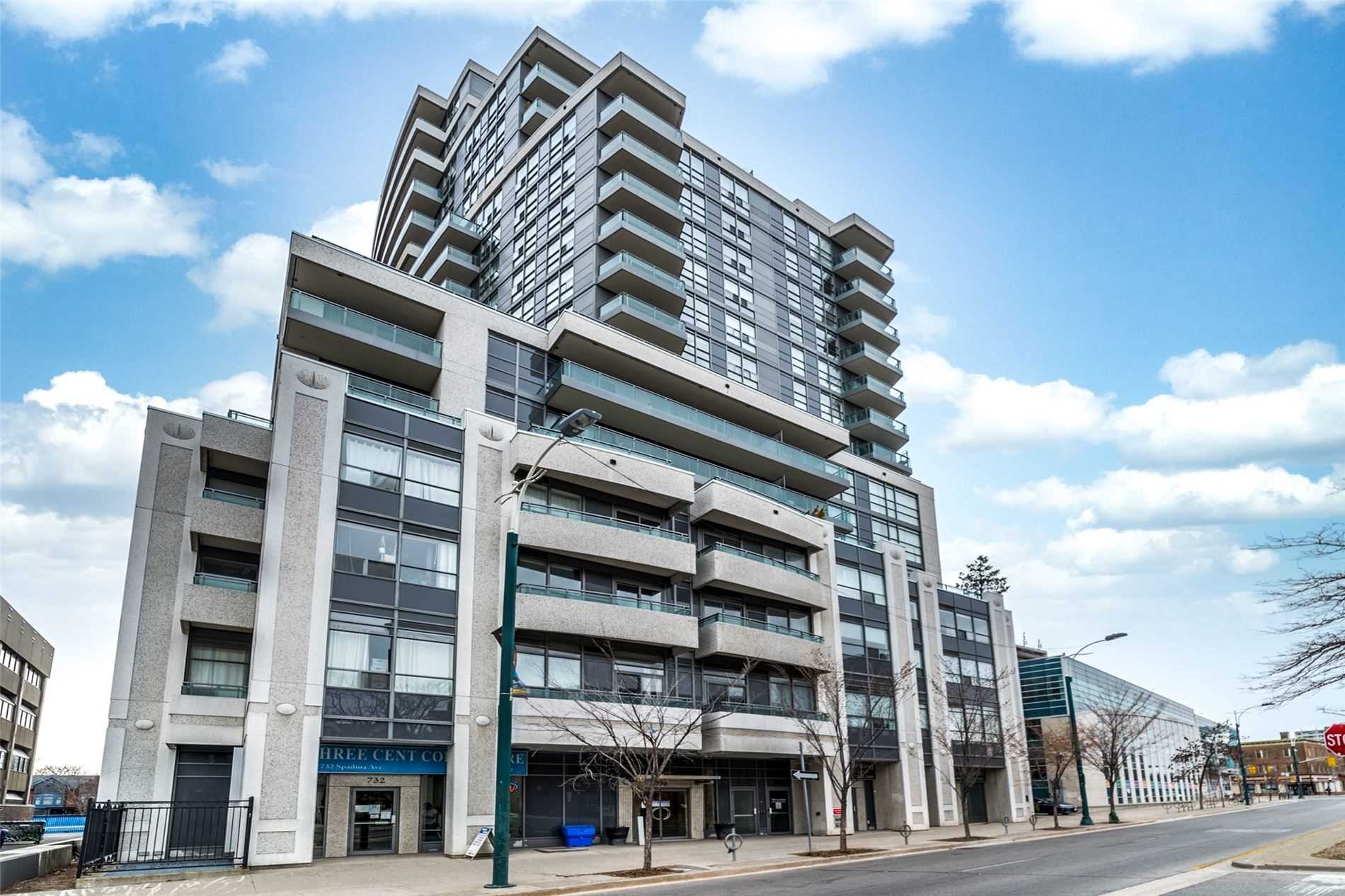 711 - 736 Spadina Ave  
