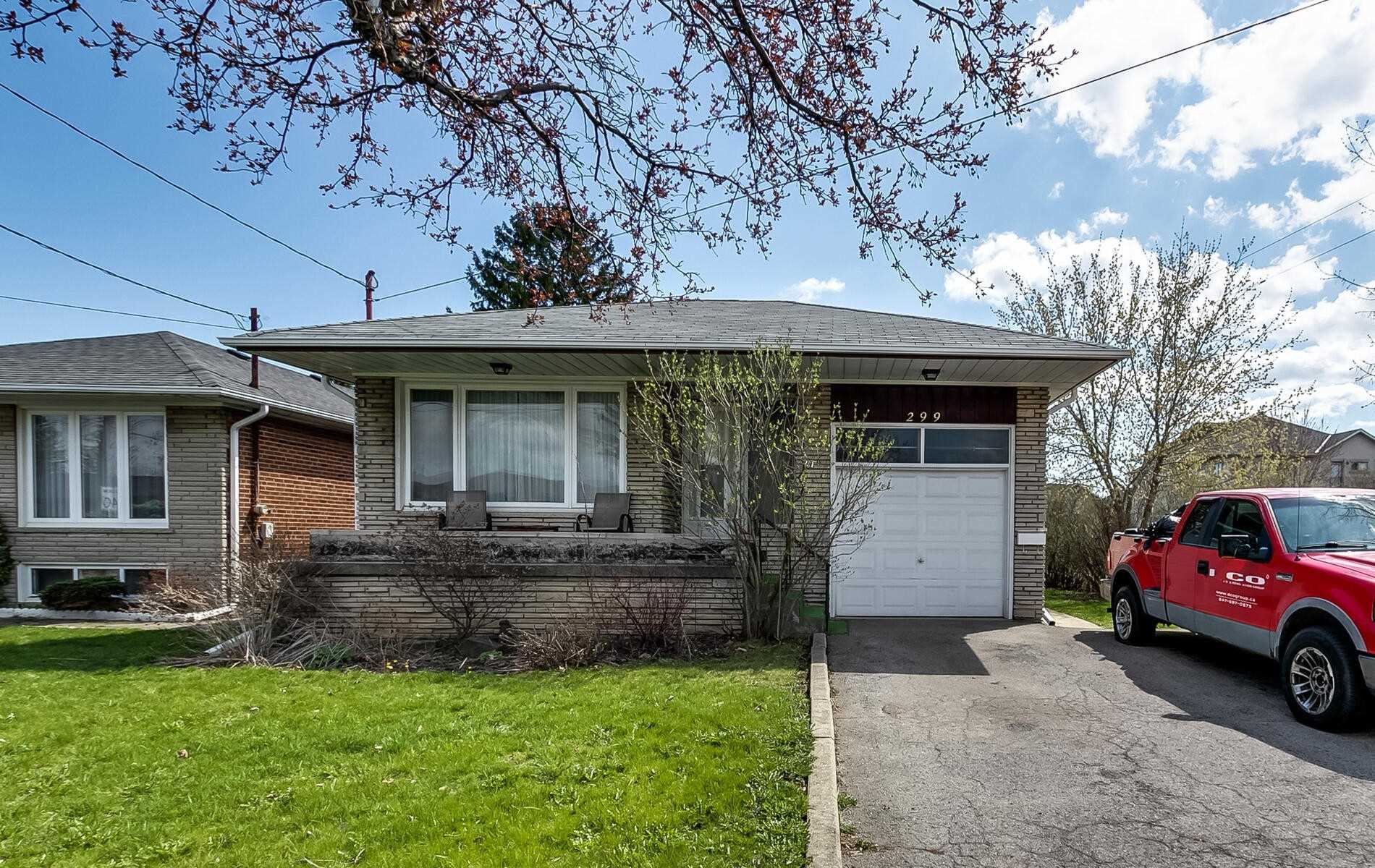 299 Brighton Avenue, Toronto, ON, M3H 4G2