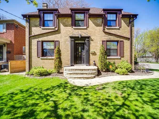 118 Armour Boulevard, Toronto, ON, M3H 1L9