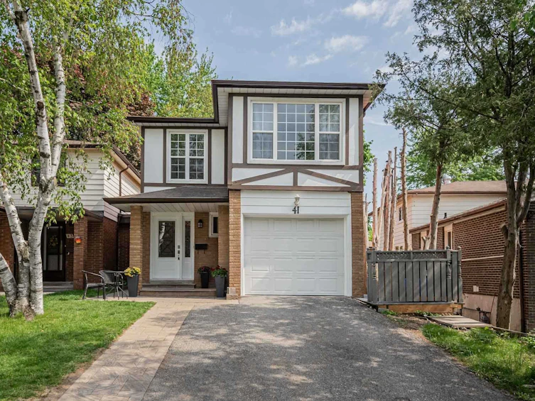 41 Lynch Road, Toronto, ON, M2J 2V6