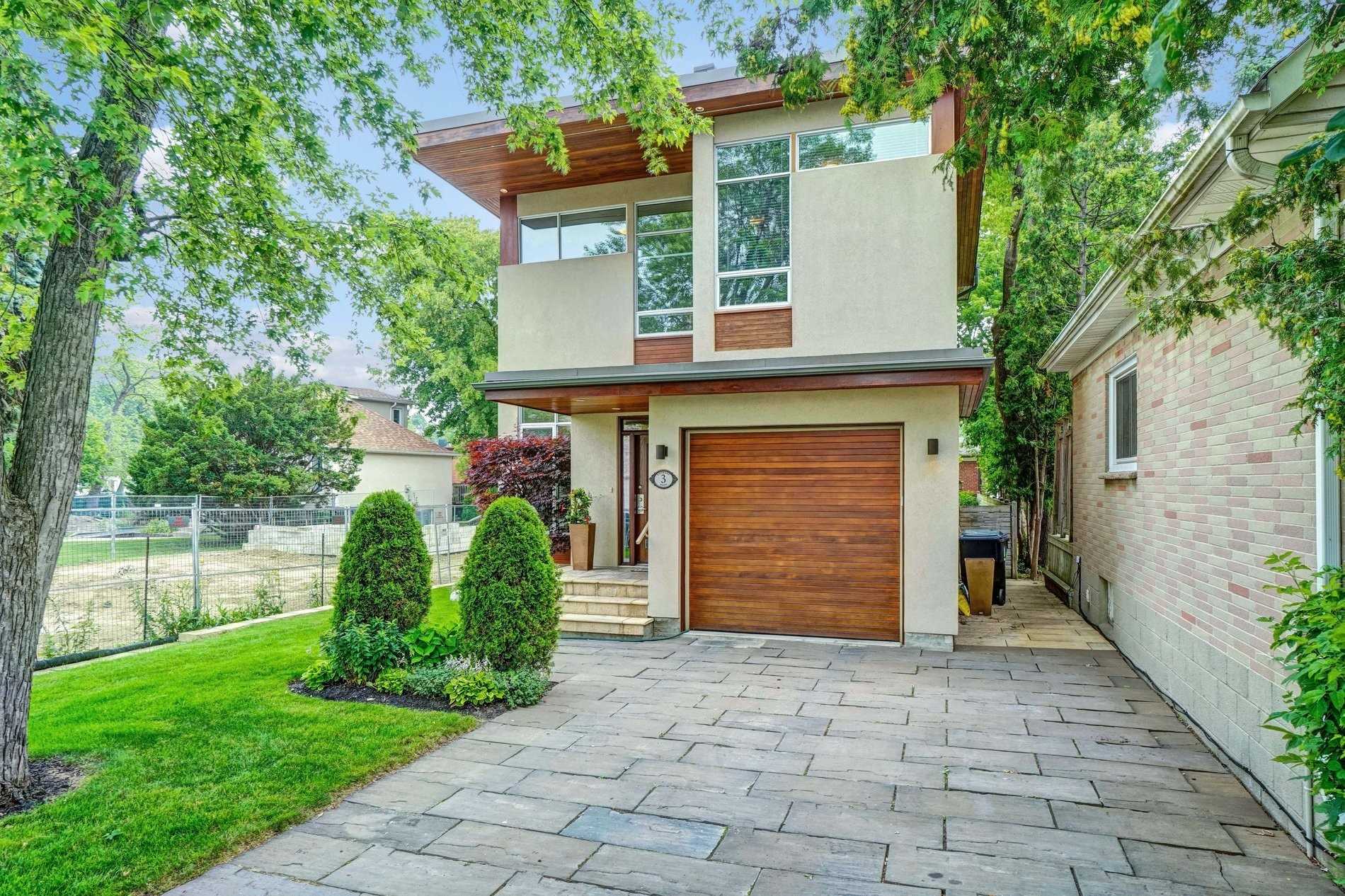 3 Yeomans Road, Toronto, ON, M3H 3J3