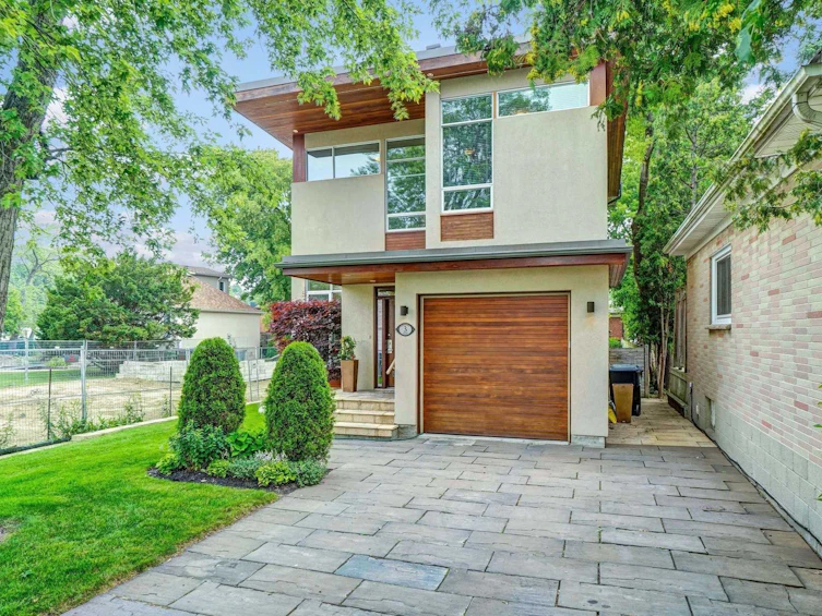 3 Yeomans Road, Toronto, ON, M3H 3J3