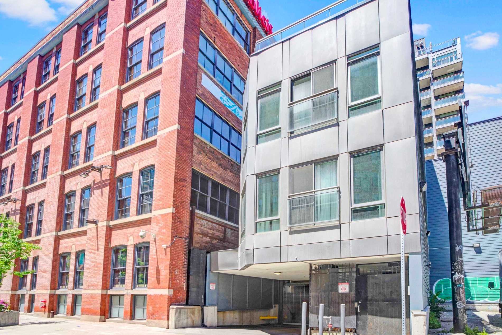 Th2-127 Queen Street E, Toronto, ON, M5C 1S3