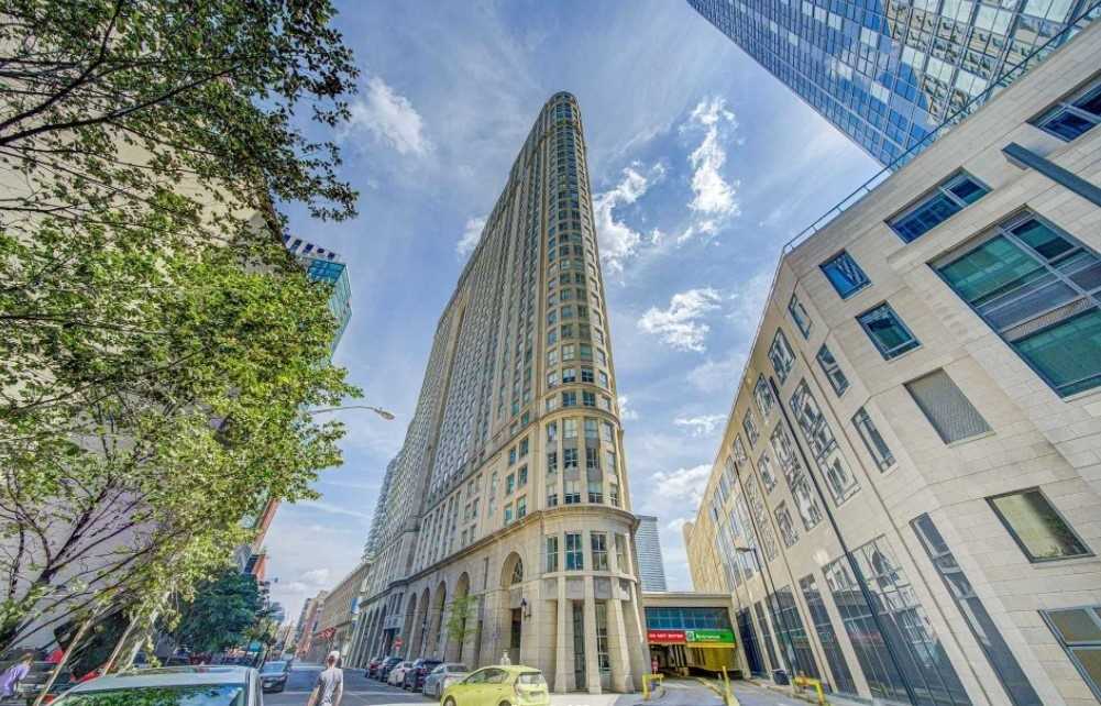 2301-25 The Esplanade, Toronto, ON, M5E 1W5