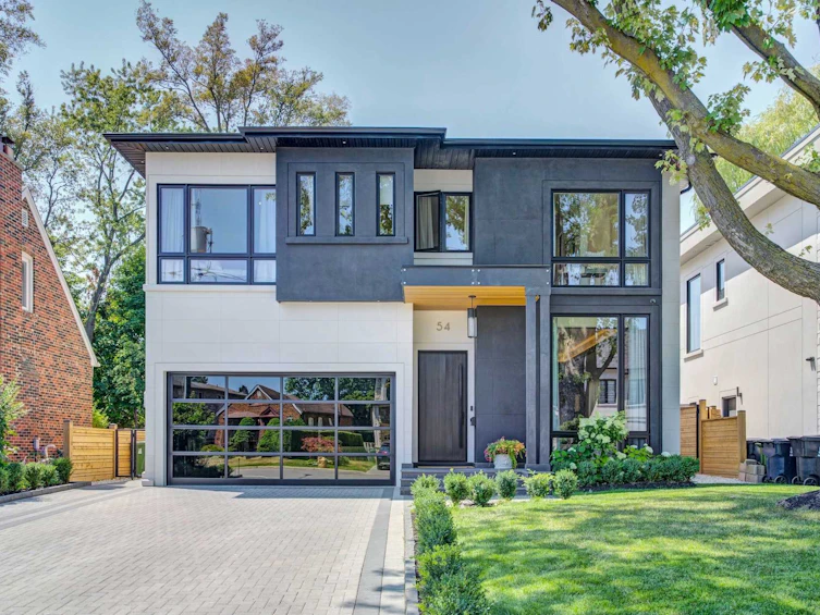 54 Corwin Crescent, Toronto, ON, M3H 2A1