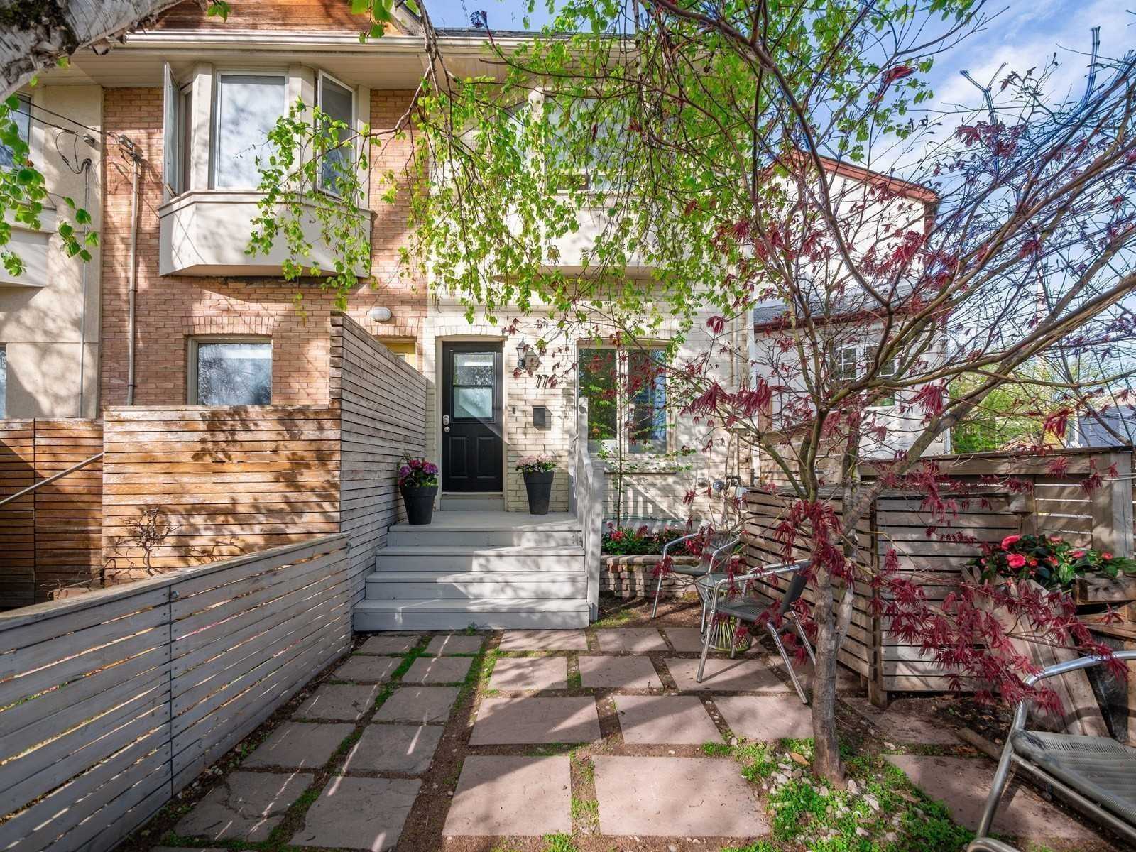 77 Walnut Avenue, Toronto, ON, M5V 2S1