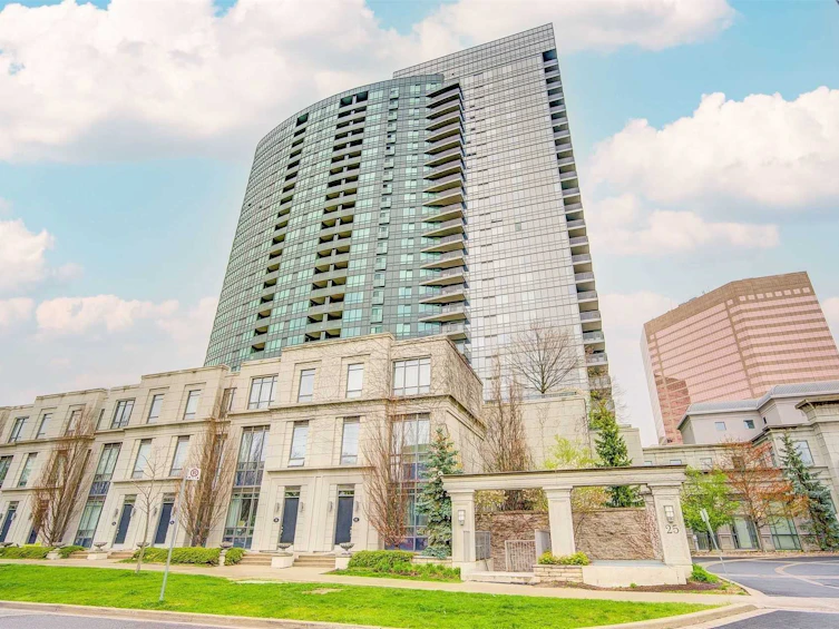 925-25 Greenview Avenue, Toronto, ON, M2M 1R2
