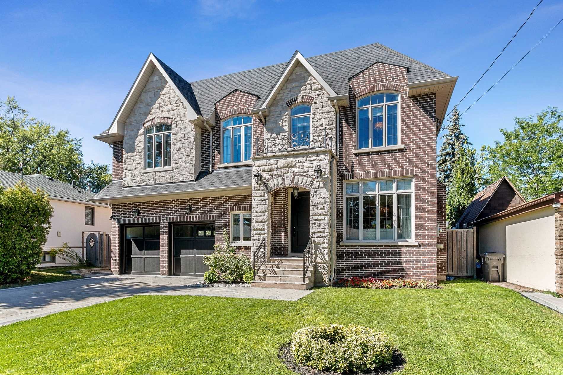 54 Verwood Avenue, Toronto, ON, M3H 2K7
