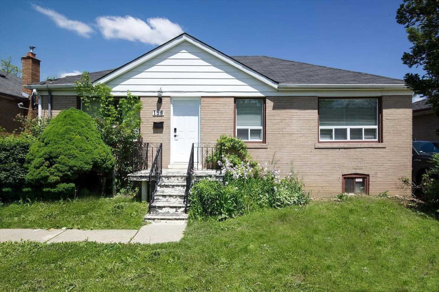 158 Almore Avenue, Toronto, ON, M3H 2J1