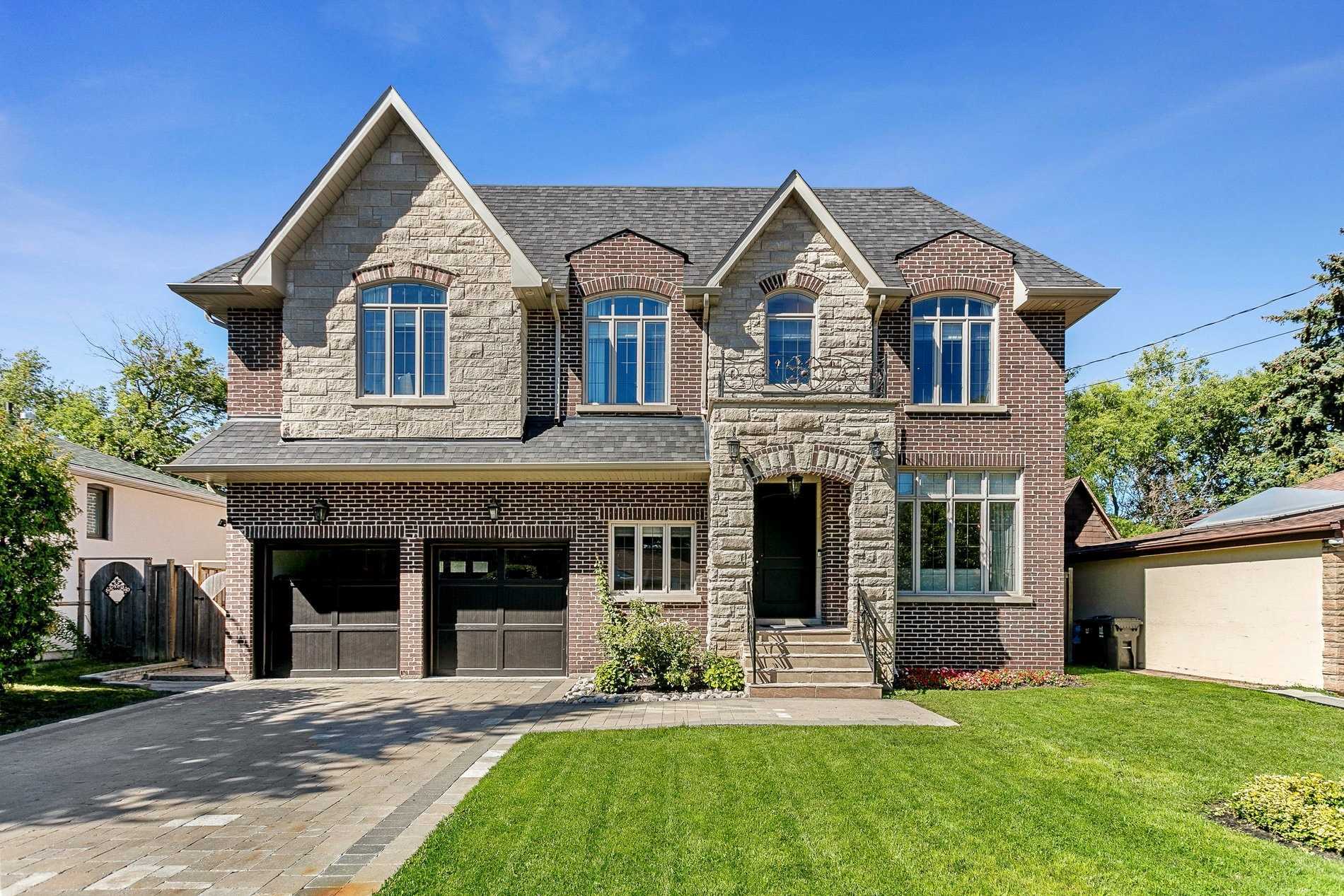 54 Verwood Avenue, Toronto, ON, M3H 2K7