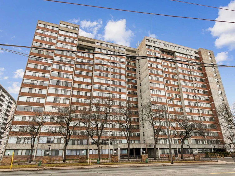 707-3000 Bathurst Street, Toronto, ON, M6B 3B4