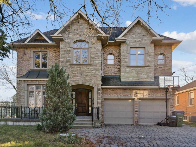 49 Bainbridge Avenue, Toronto, ON, M3H 2K1