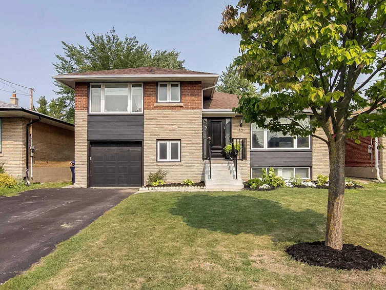 12 Pannahill Road, Toronto, ON, M3H 4N3