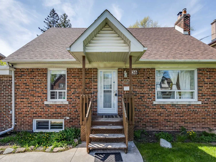 36 Silverton Avenue, Toronto, ON, M3H 3E6