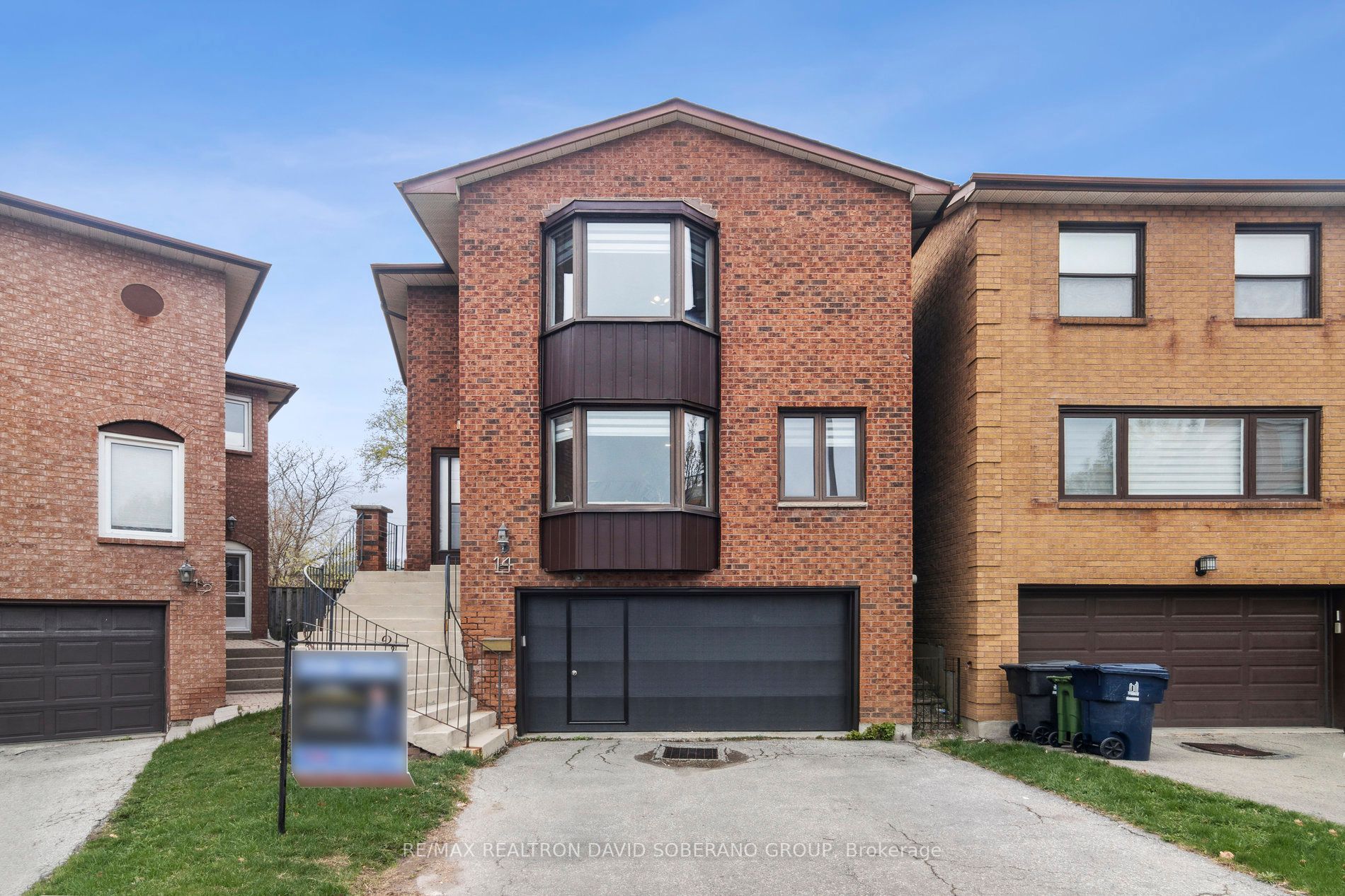 14 Blairville Road, Toronto, ON, M3H 5Y5