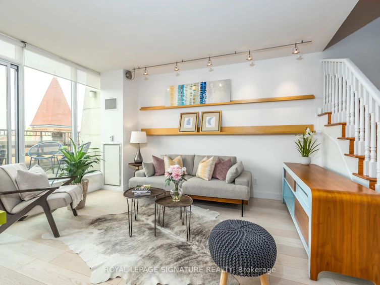 Ph08-308 Palmerston Avenue, Toronto, ON, M6J 3X9