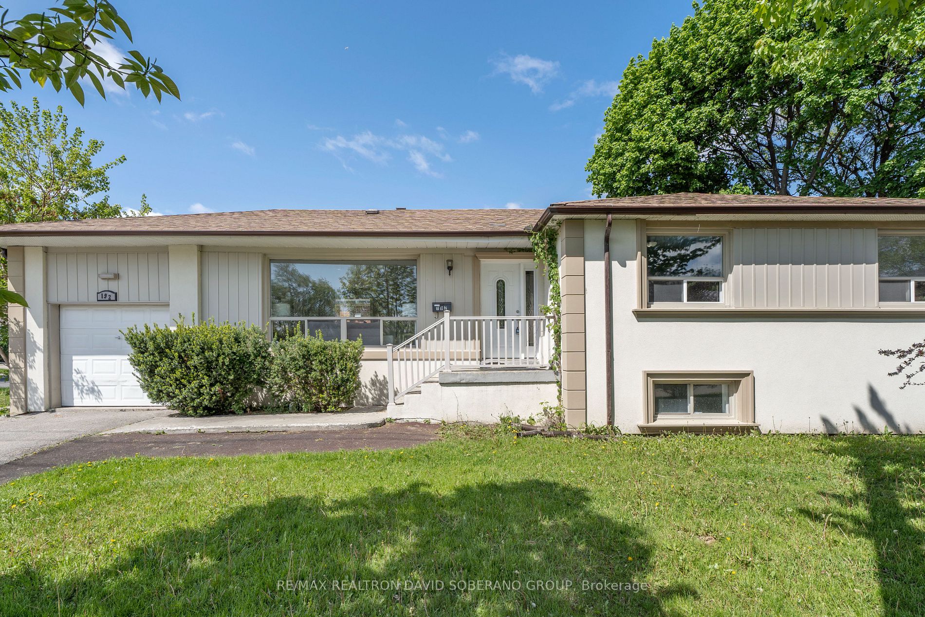 192 Waterloo Avenue, Toronto, ON, M3H 3Z2