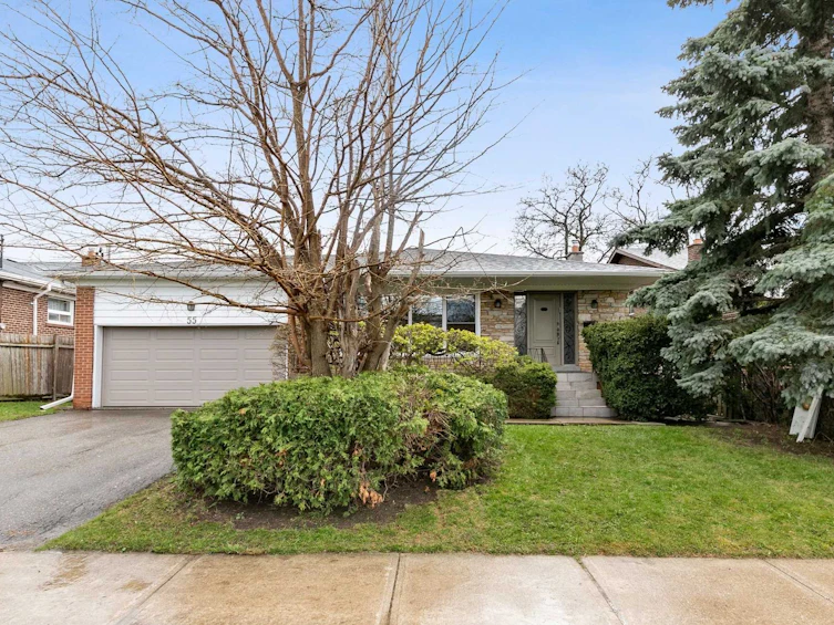 55 Rockford Road, Toronto, ON, M2R 3A6