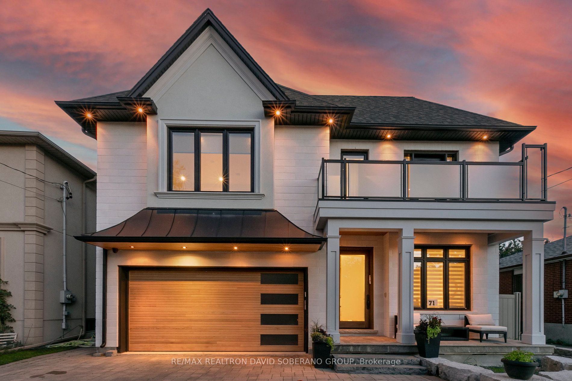 71 Reiner Road, Toronto, ON, M3H 2L4