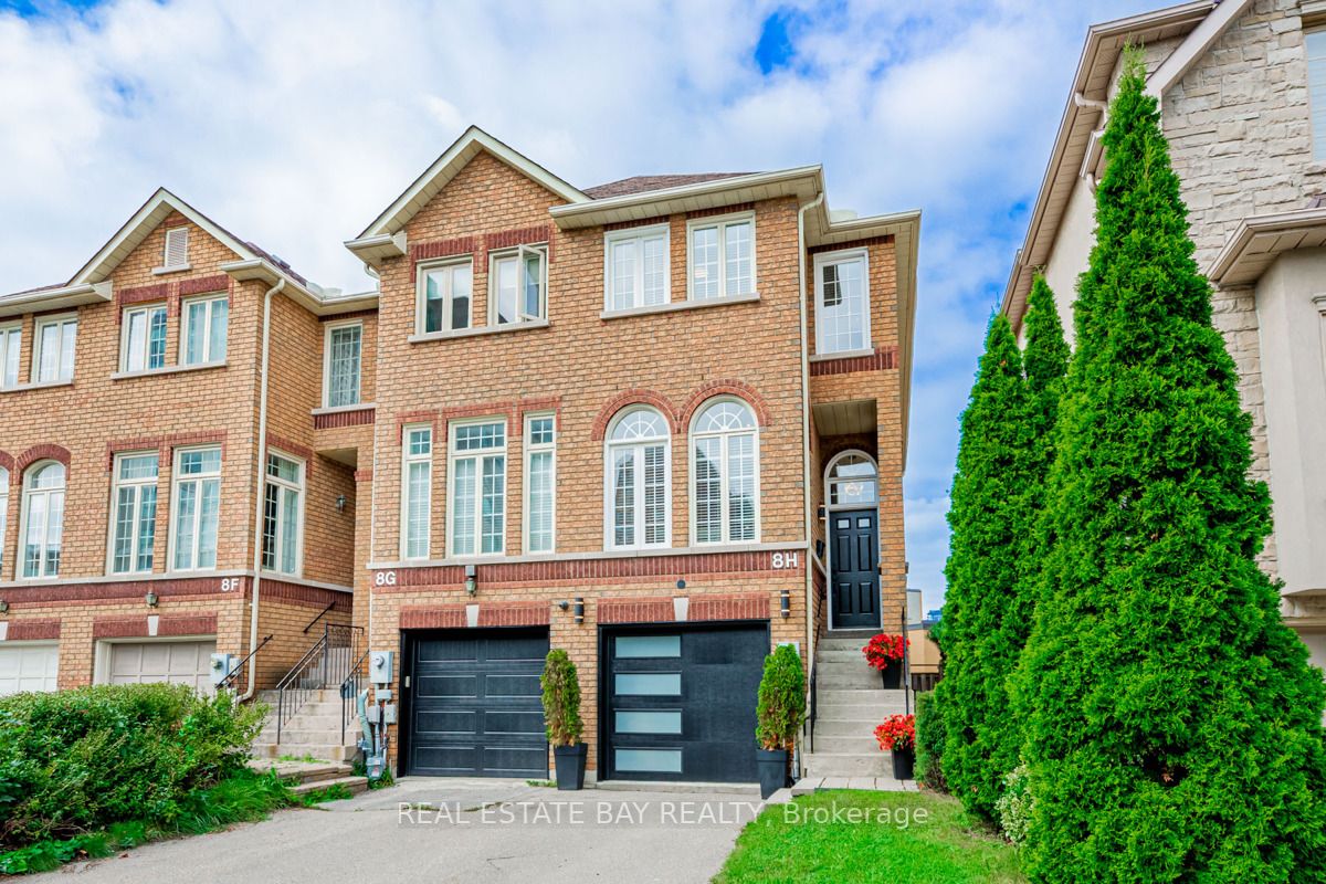 8H Hycrest Avenue, Toronto, ON, M2N 5G1