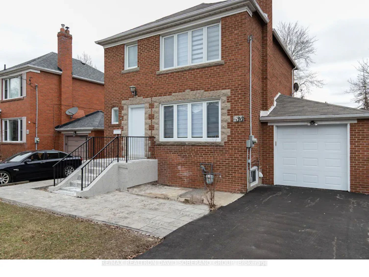 55 Raeburn Avenue, Toronto, ON, M3H 1G9