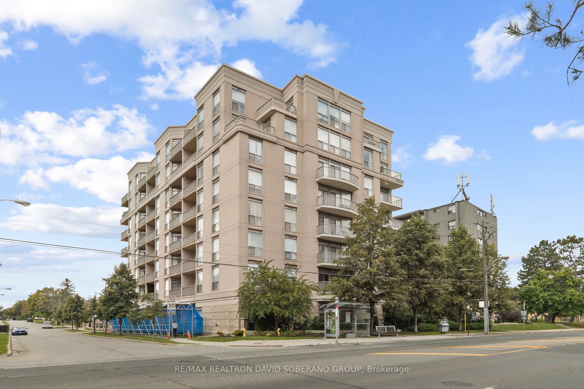 514-4200 Bathurst Street S, Toronto, ON, M3H 6C7
