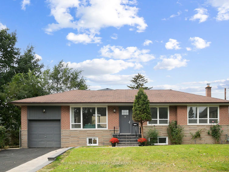 89 Codsell Avenue, Toronto, ON, M3H 3W2