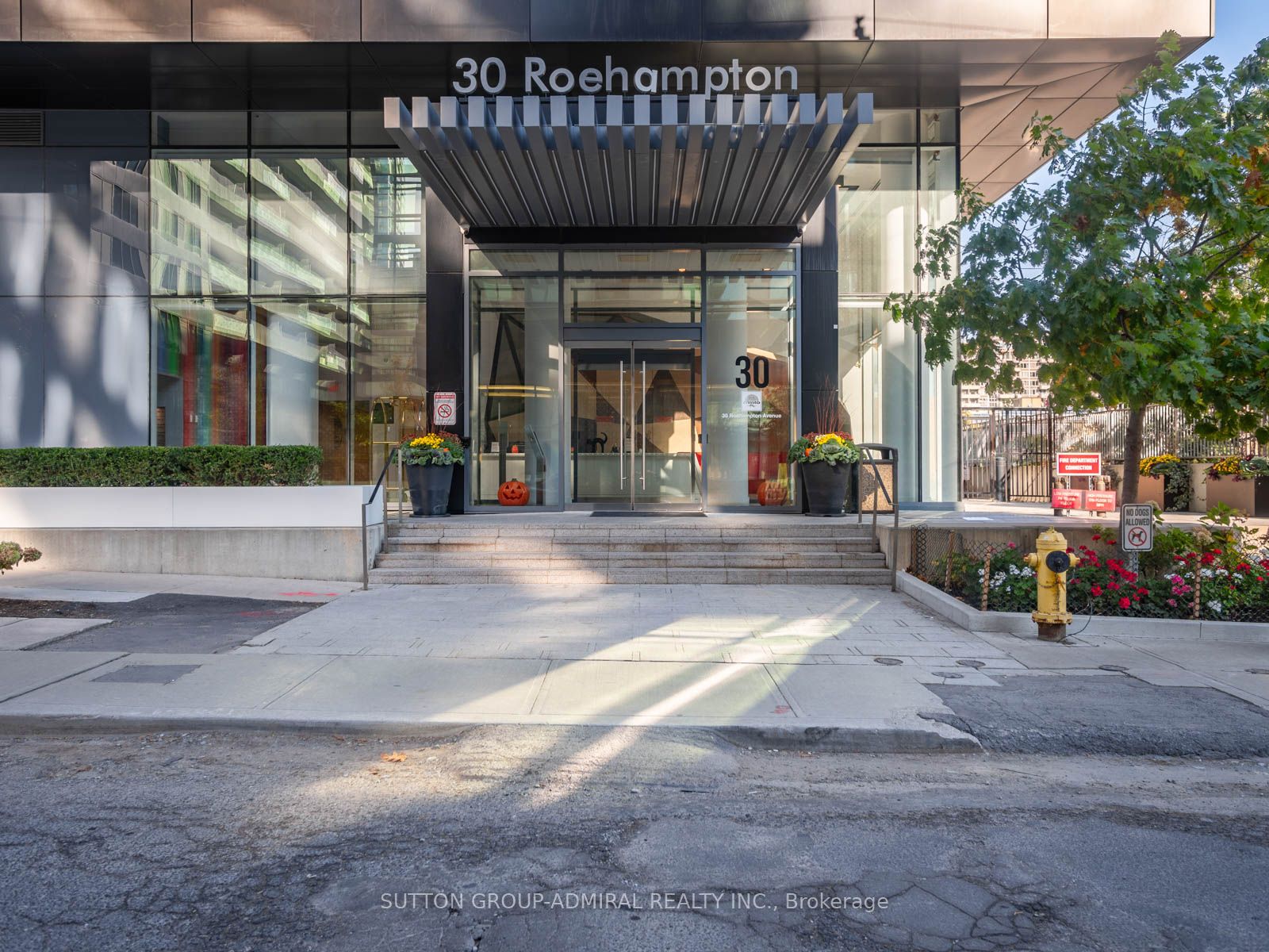 621-30 Roehampton Avenue, Toronto, ON, M4P 0B9