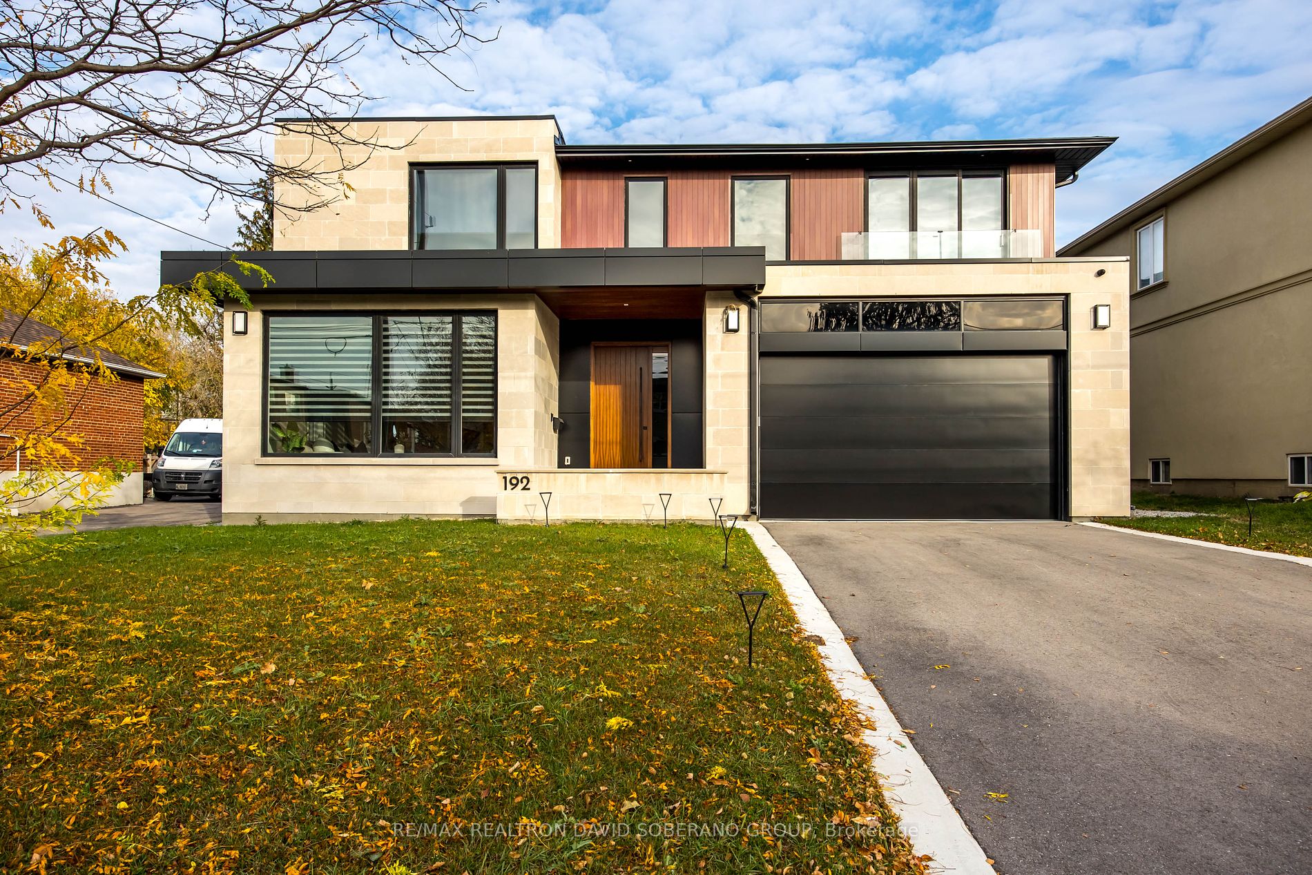 192 Cocksfield Avenue, Toronto, ON, M3H 3T5