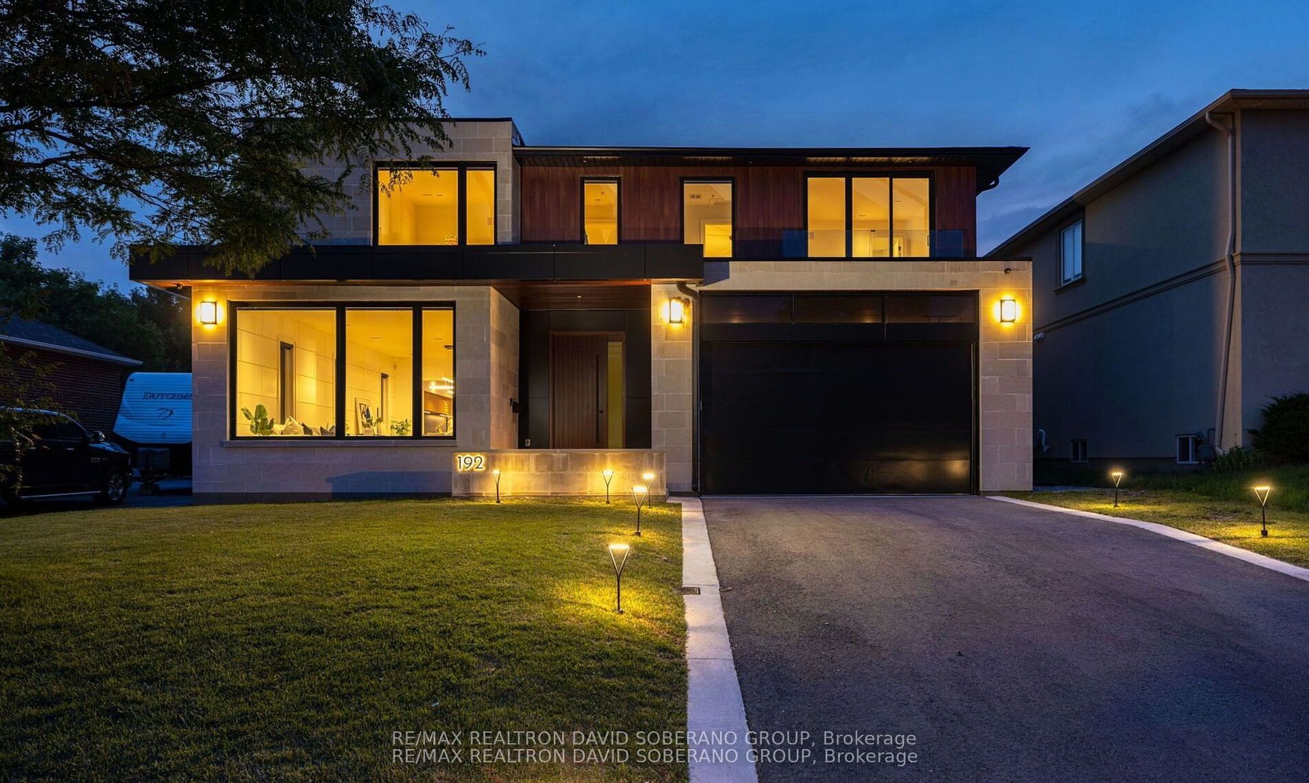 192 Cocksfield Avenue, Toronto, ON, M3H 3T5