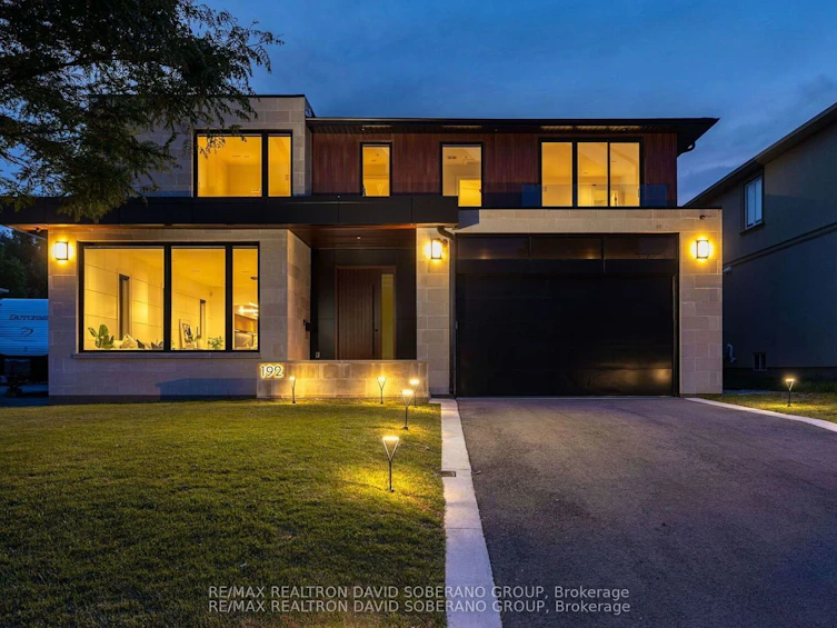 192 Cocksfield Avenue, Toronto, ON, M3H 3T5