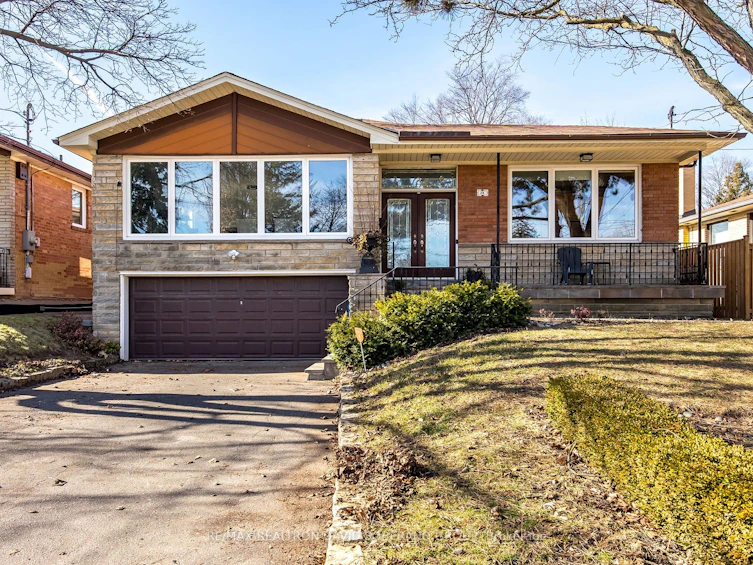 24 Cedar Springs Grve, Toronto, ON, M3H 5L2