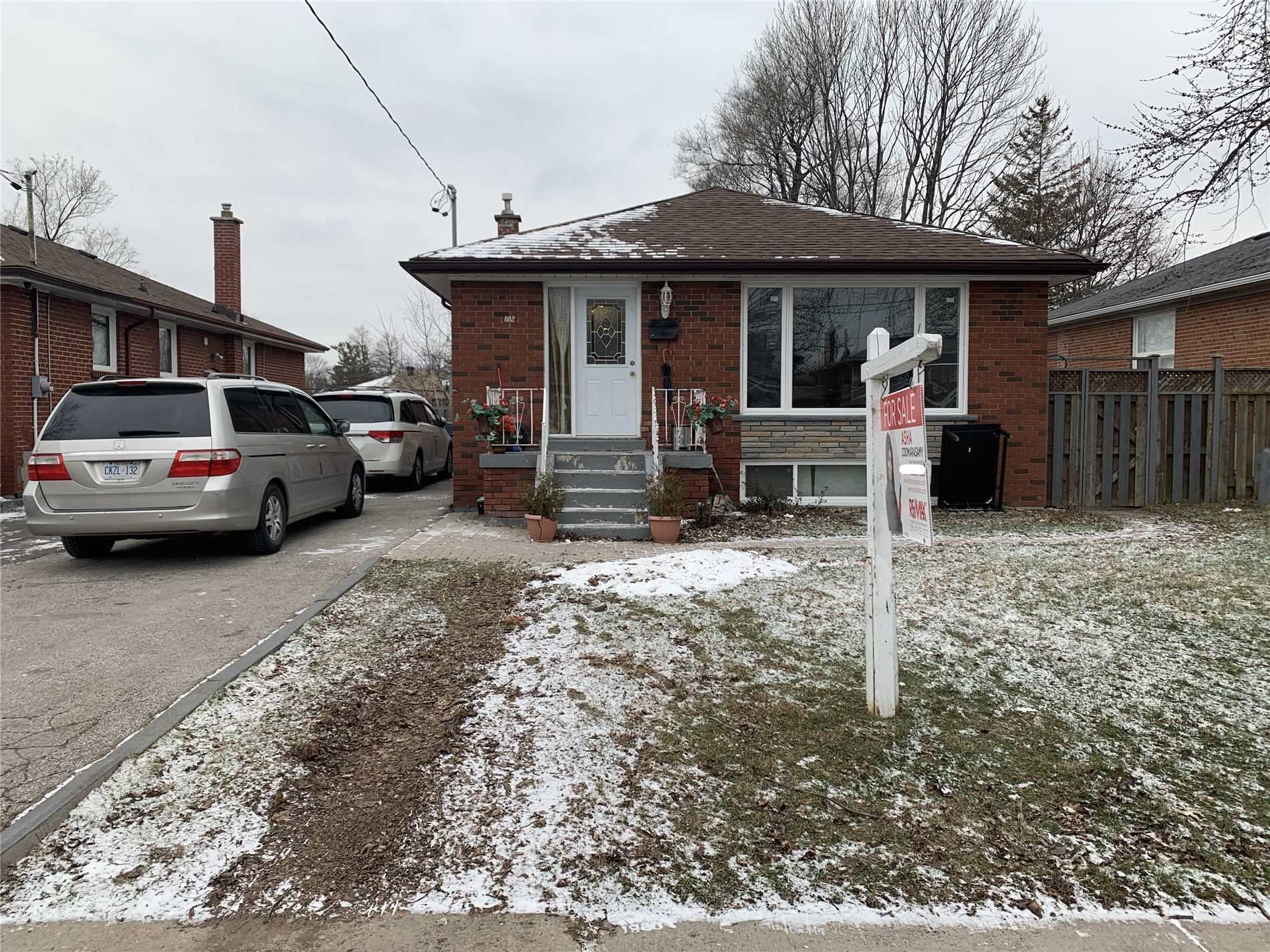 882 Scarborough Golfclub Rd  