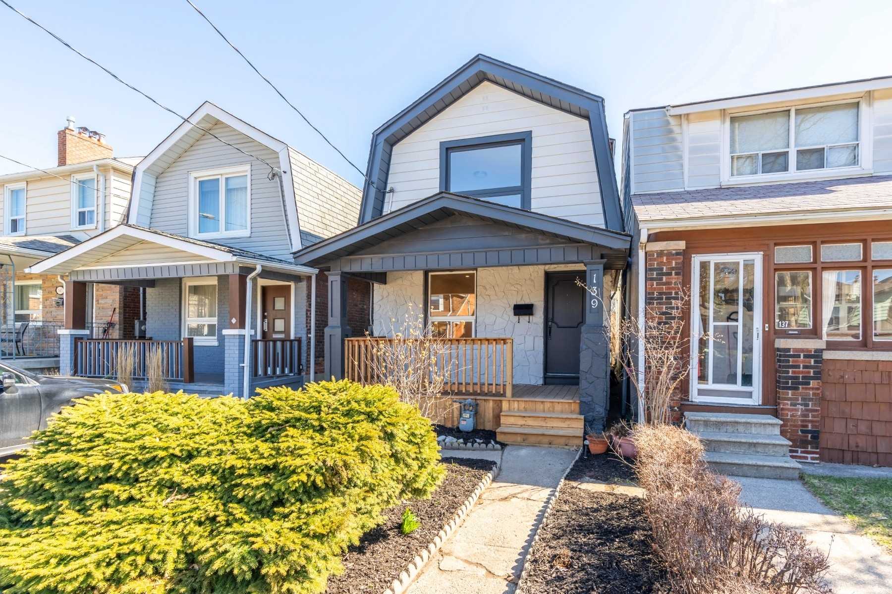 139 Glebemount Ave  
