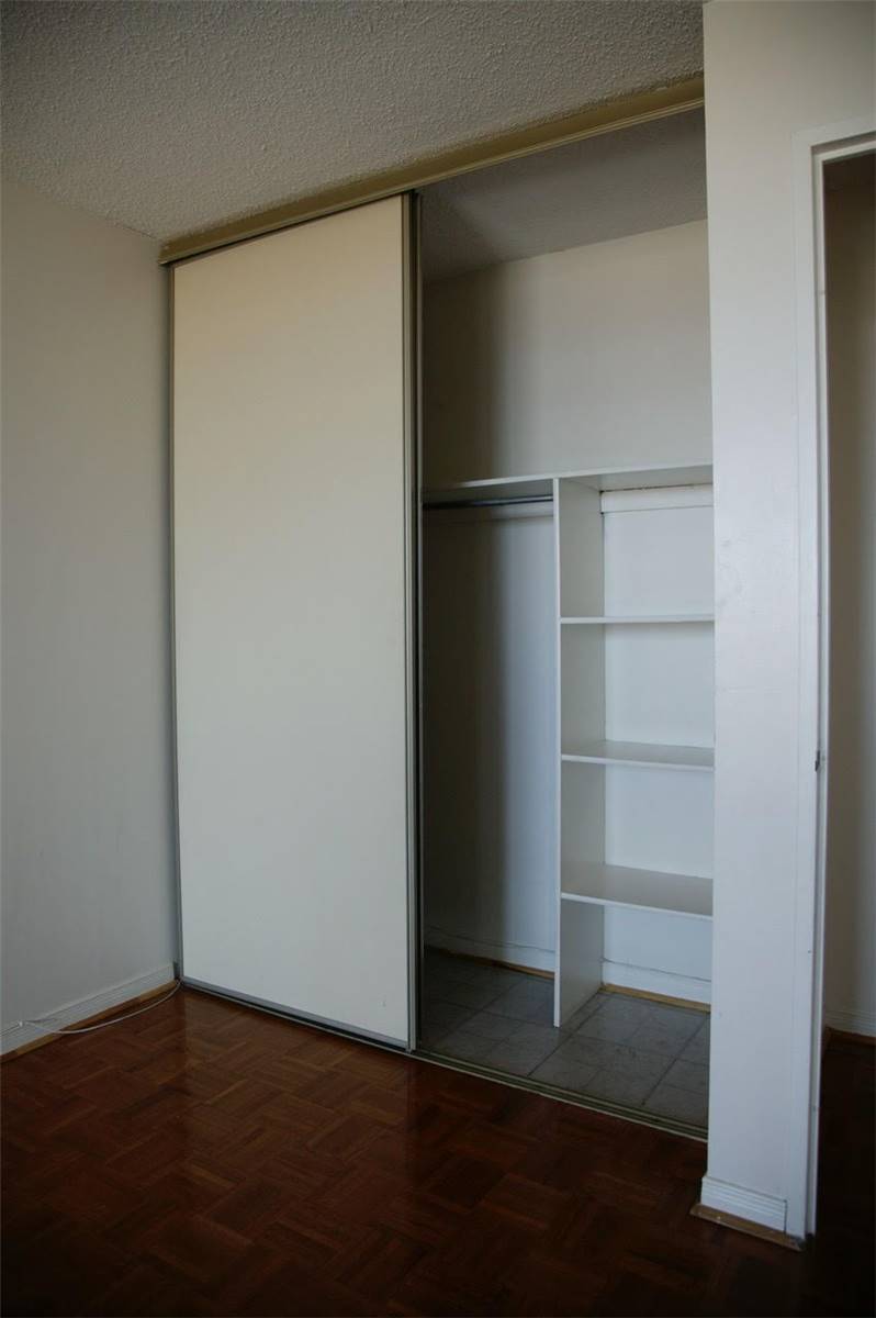 1104-99 Blackwell Ave  