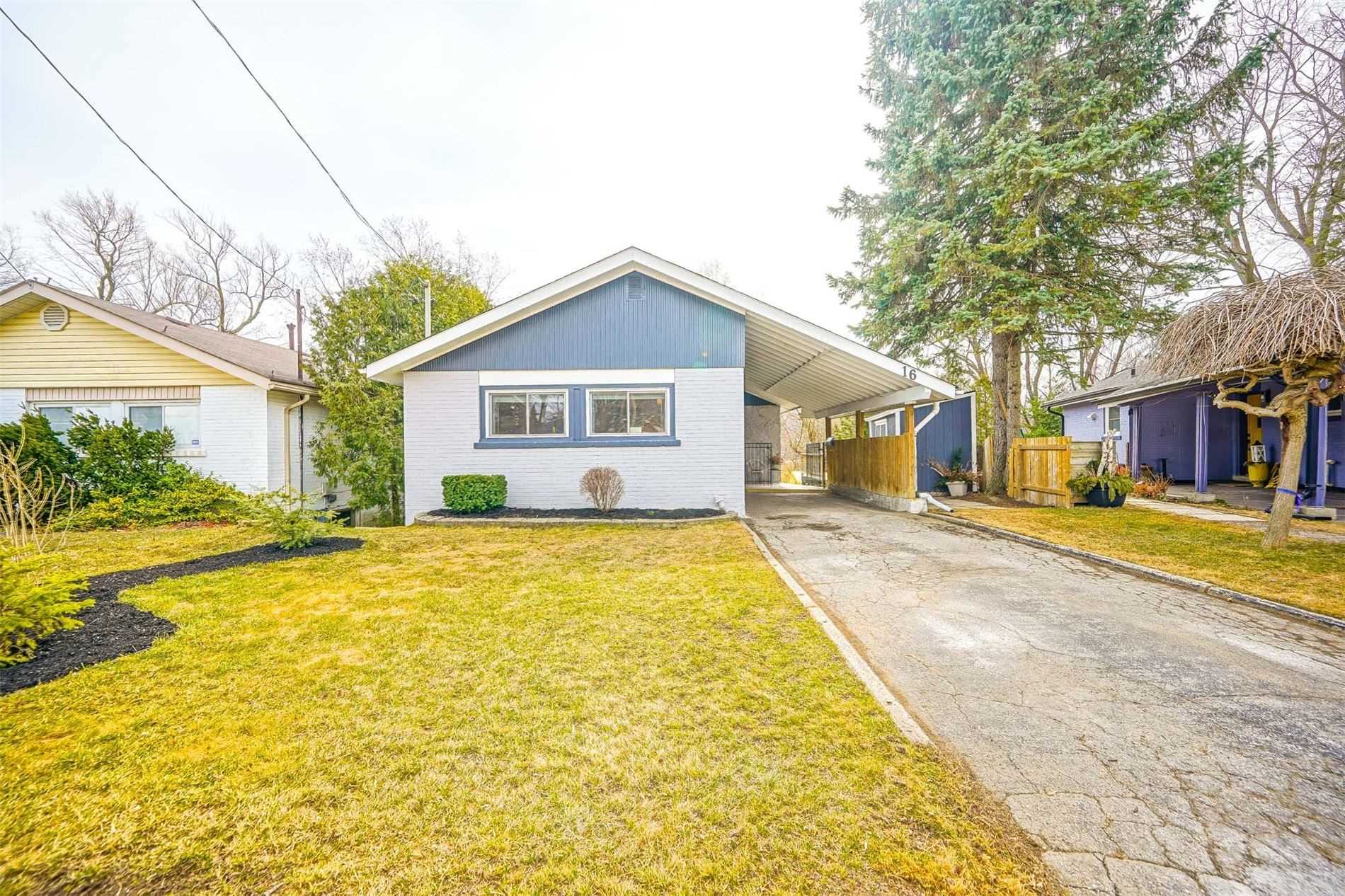 16 Firth Crescent, Toronto, ON, M1G 2J5