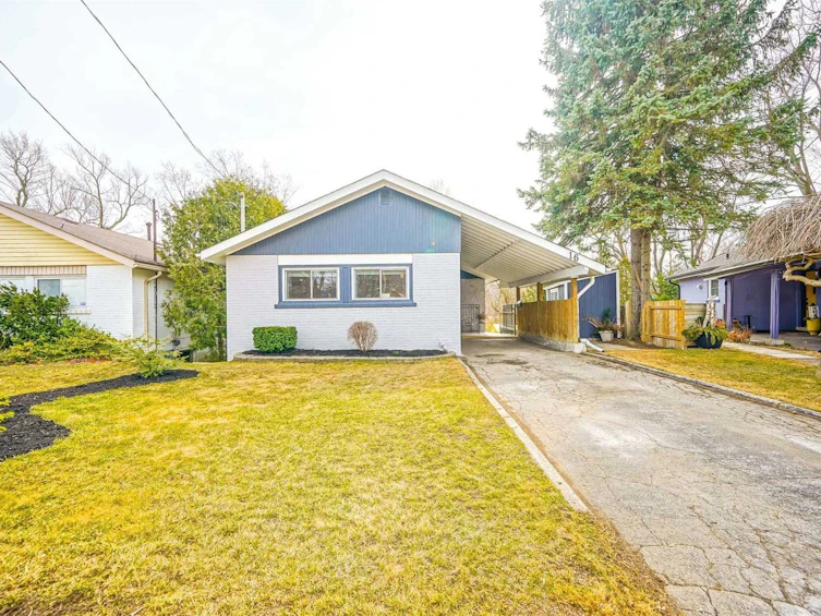 16 Firth Crescent, Toronto, ON, M1G 2J5