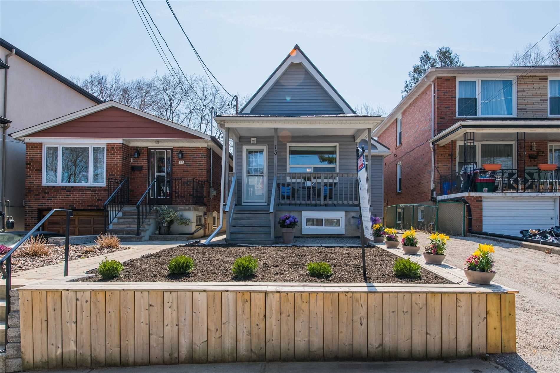 13 Wallington Ave  