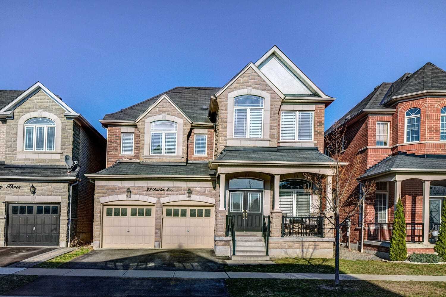 21 Darlet Avenue, Ajax, ON, L1Z 0G3