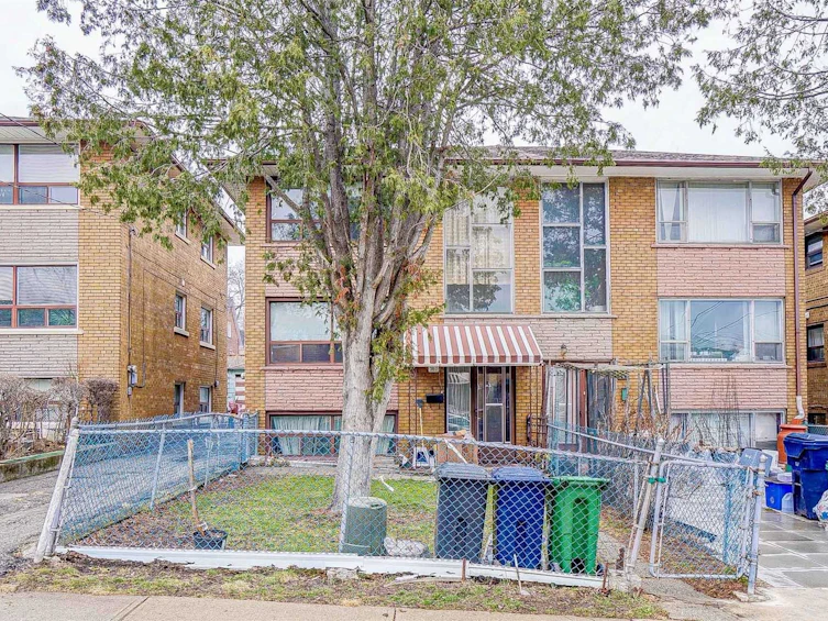 367 Highfield Road, Toronto, ON, M4L 2V7