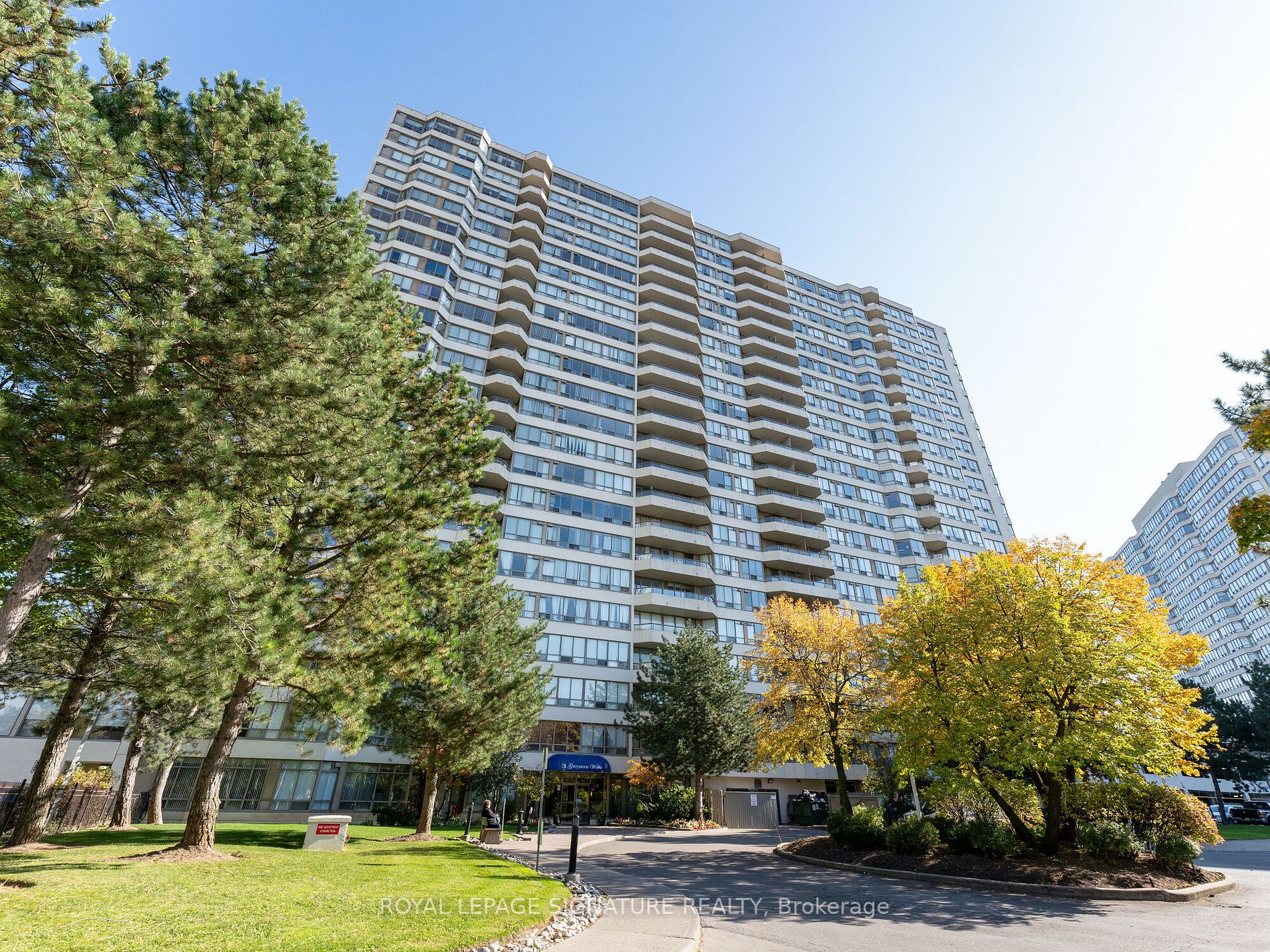 Ph28-3 Greystone Walk Drive, Toronto, ON, M1K 5J4