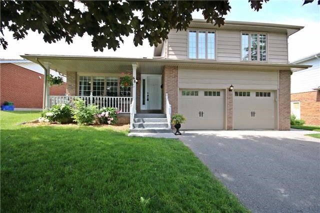 68 Fairway Dr  