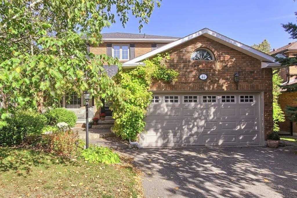 44 Lanewood Dr  