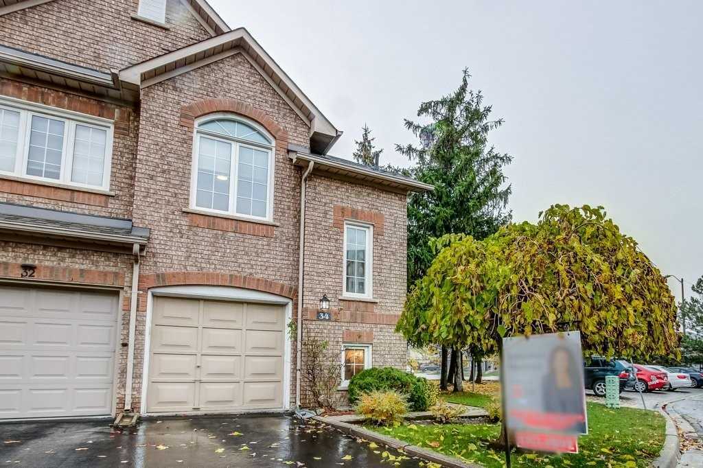34 Larissa Ct  