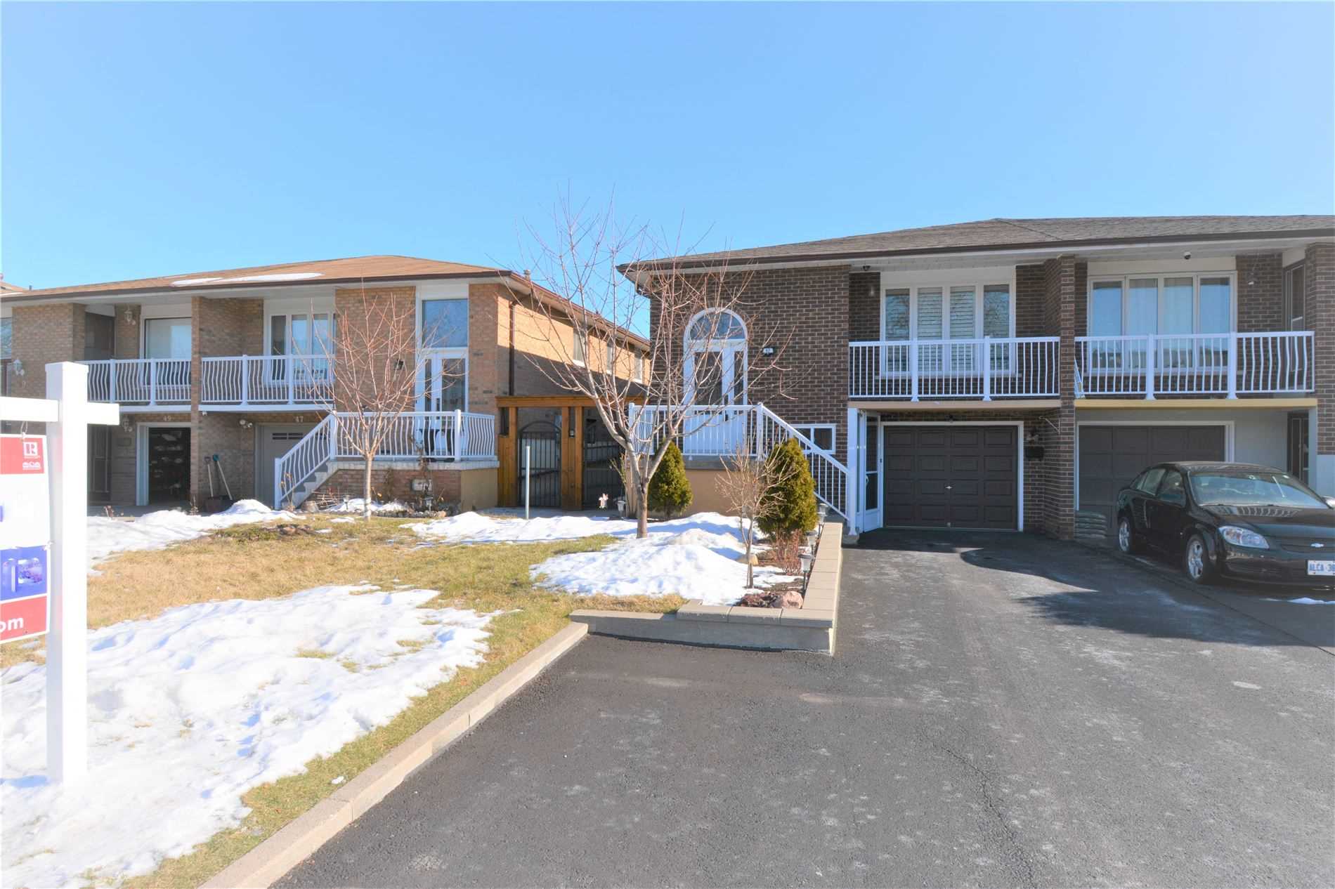 43 Agincourt Rd  