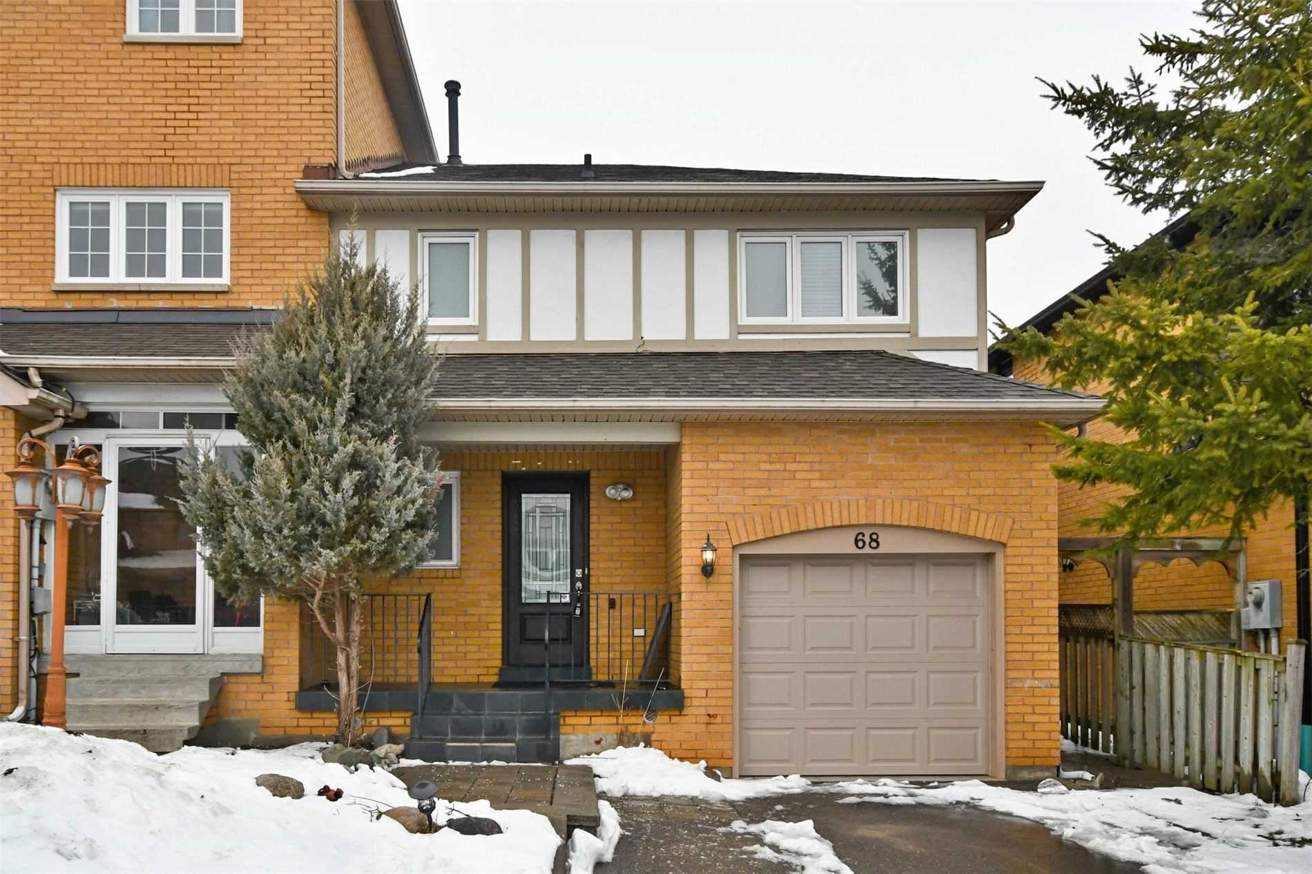68 Carron Ave  