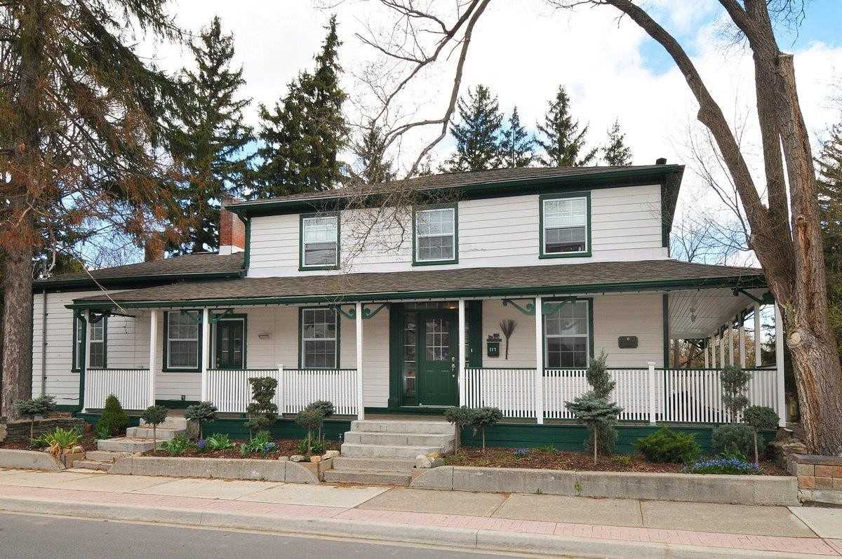 117 Clarence St  